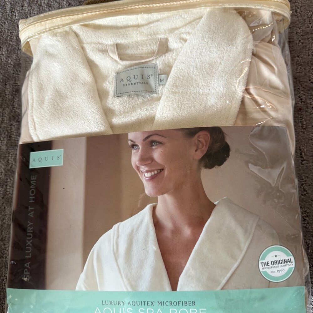 Aqua Spa Robe beautiful 2 Layer Luxury - Picture 2 of 3